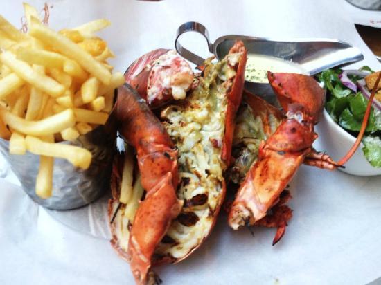 Burger & Lobster